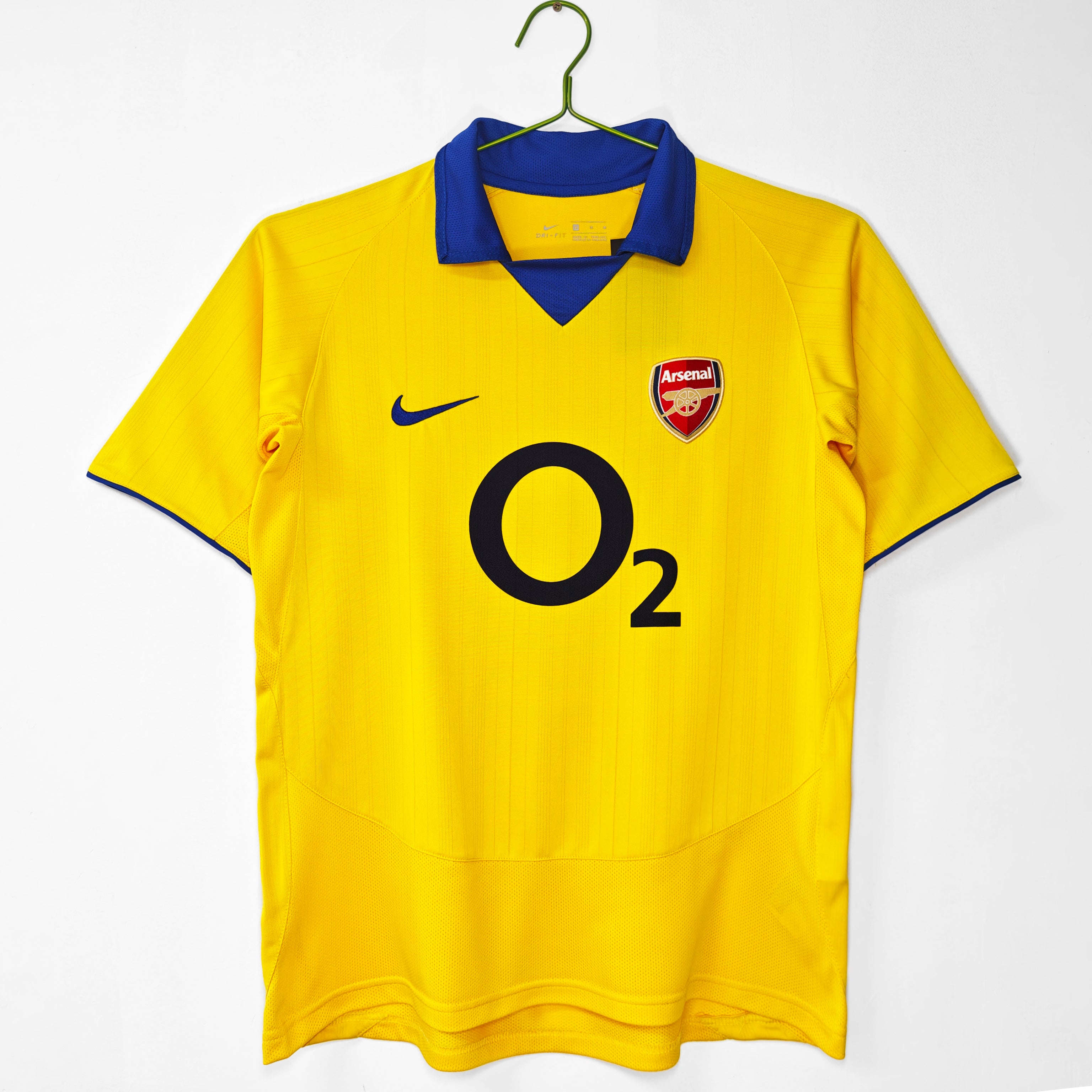 Arsenal  03-04