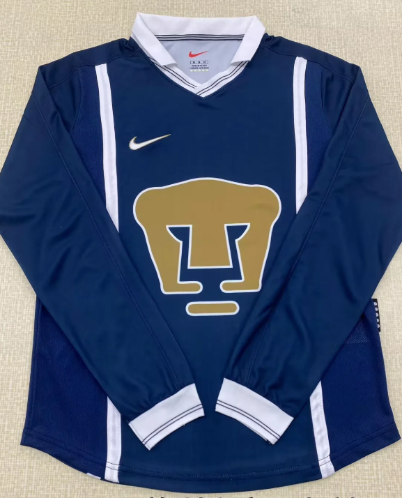 Pumas 99-00