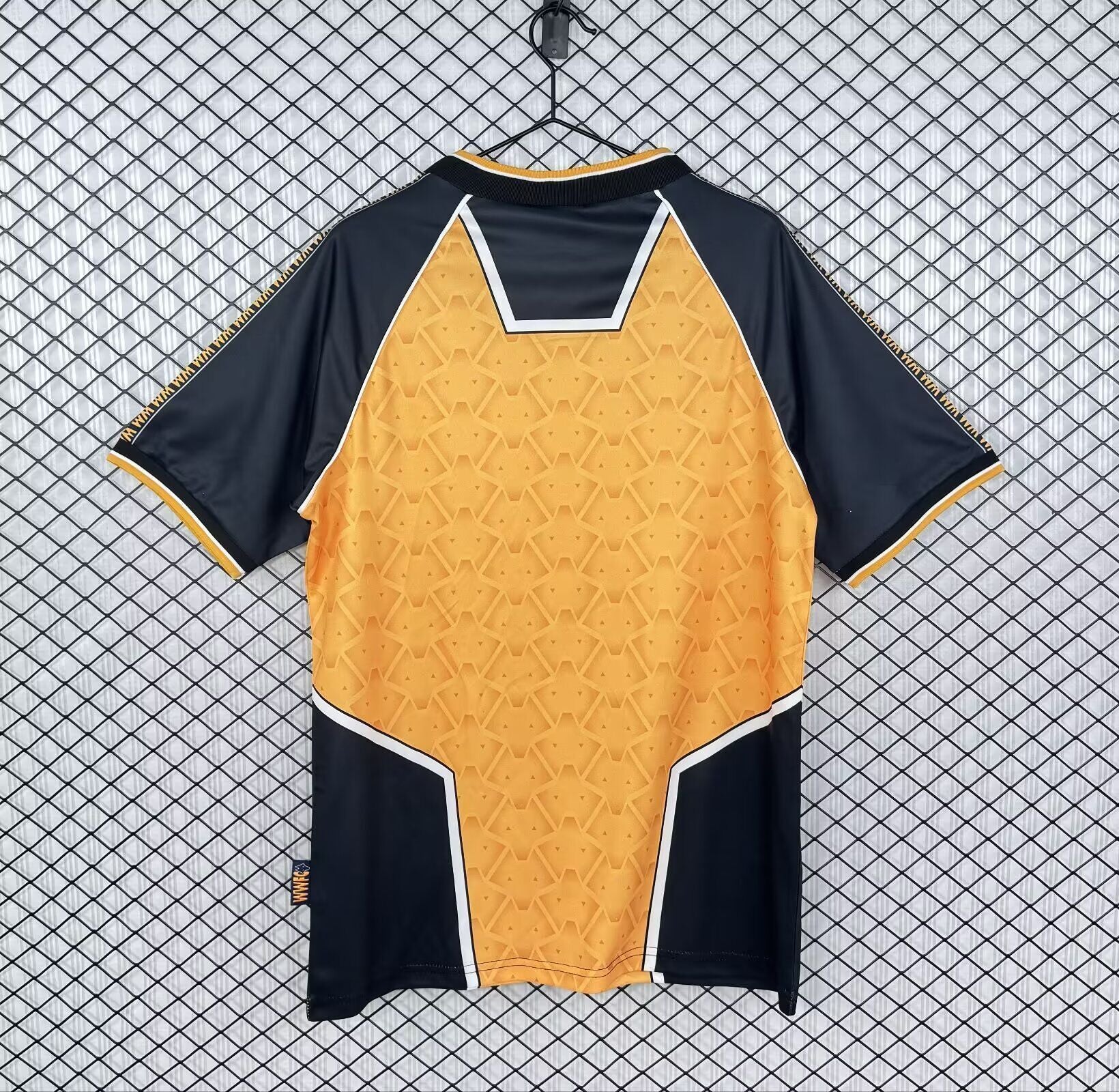 Wolverhampton 96-98