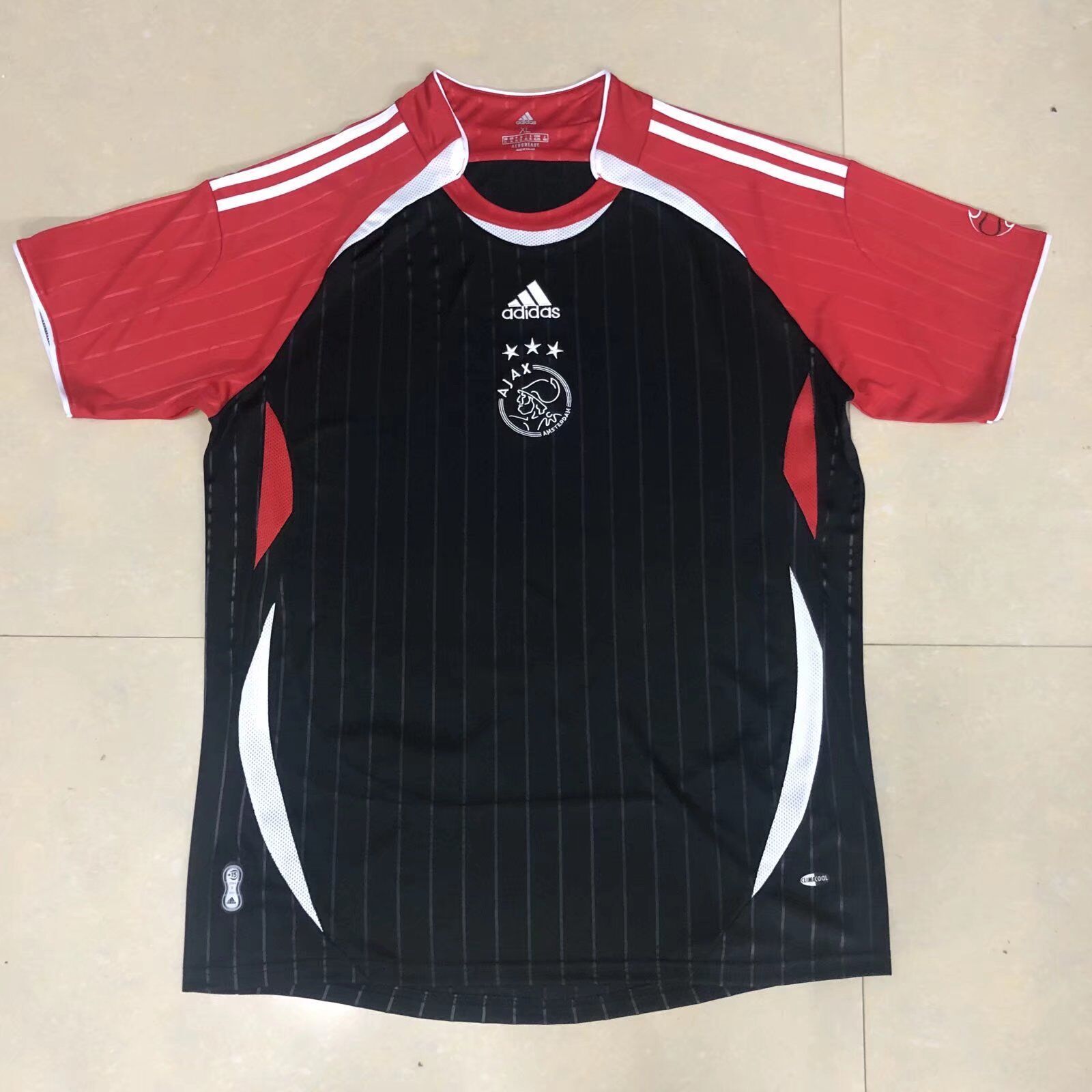 Camiseta Ajax Training 2006/07 – Entrenamiento Retro