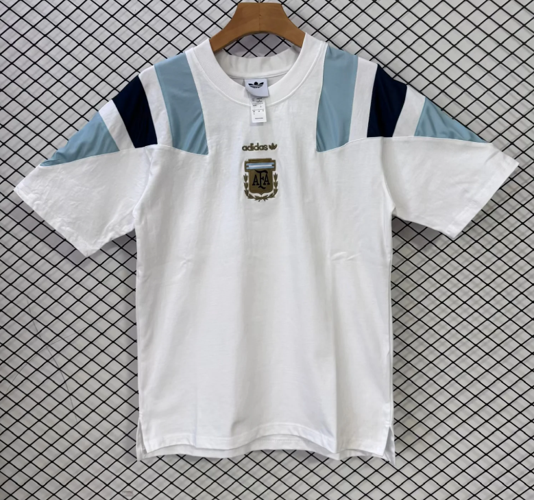 Argentina retro 2026