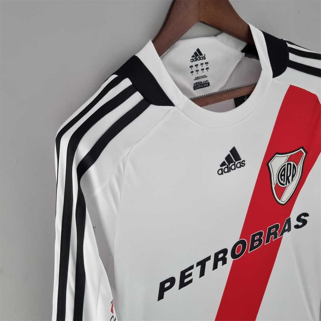 River Plate 09-10