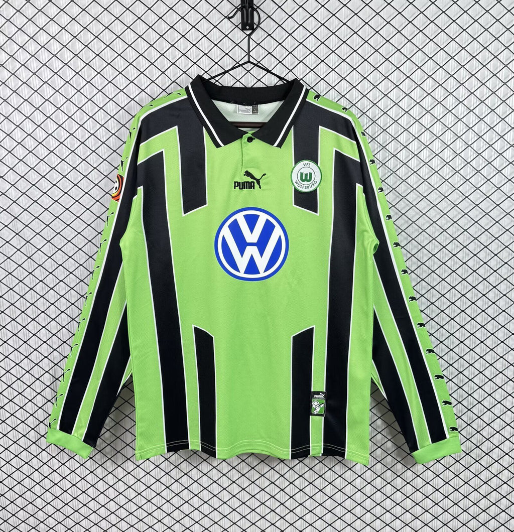 WOLFSBURG 99-00