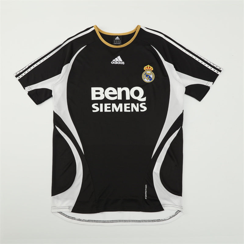Real Madrid 06-07 black training shirt