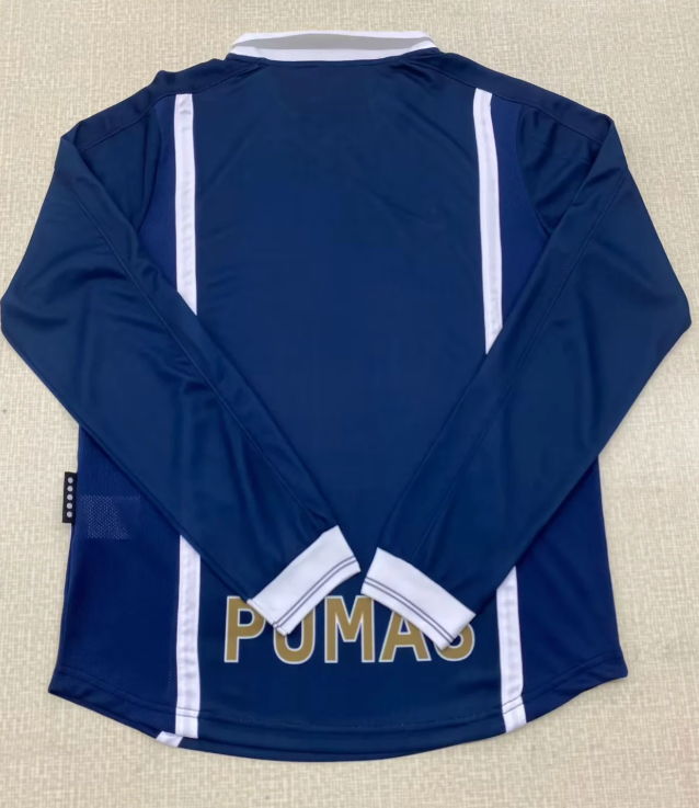 Pumas 99-00